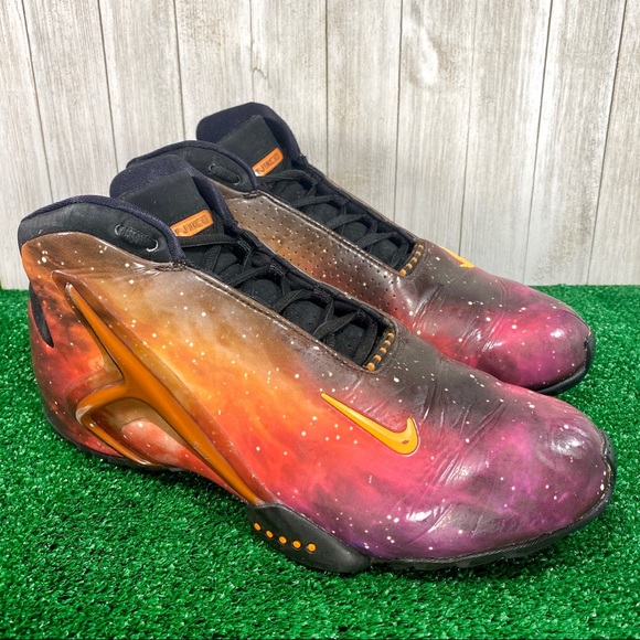 nike zoom hyperflight superhero lebron